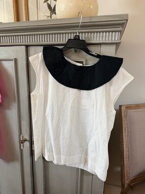 Girls' White Sleeveless Top with Black Contrast Collar